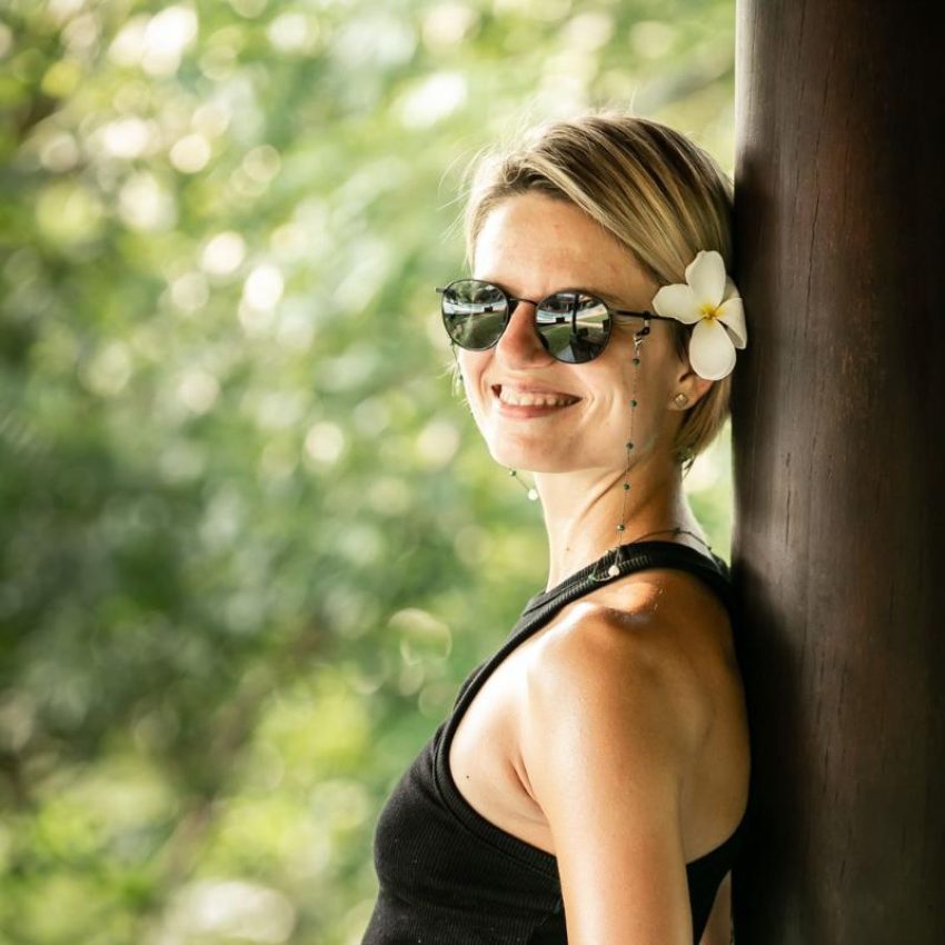 Ayurveda Kur im Ayurveda Paradise Maho: Vorbereitung, Natur, Kräuter und Öle. Erfahren Sie, wie Sie ganzheitliches Wohlbefinden erreichen.